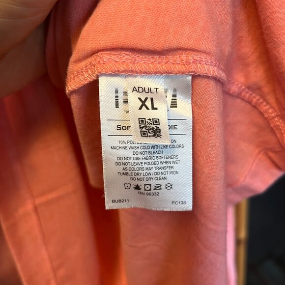 Lake Winnipesaukee Lightweight Hoodie - L - Picture 3 of 7